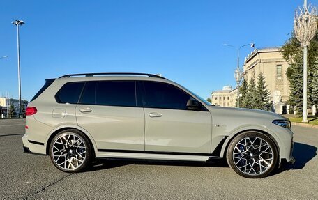 BMW X7, 2022 год, 14 000 000 рублей, 7 фотография