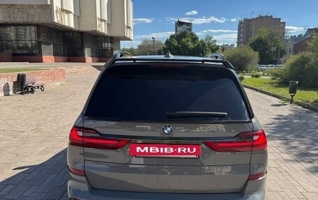 BMW X7, 2022 год, 14 000 000 рублей, 4 фотография