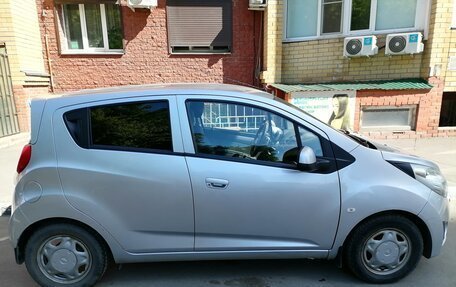 Chevrolet Spark III, 2013 год, 670 000 рублей, 6 фотография