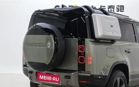 Land Rover Defender II, 2023 год, 10 520 000 рублей, 6 фотография