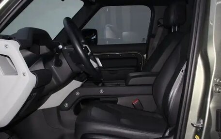 Land Rover Defender II, 2023 год, 10 520 000 рублей, 14 фотография