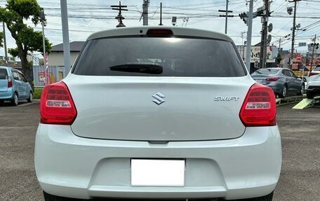 Suzuki Swift V, 2022 год, 948 000 рублей, 5 фотография