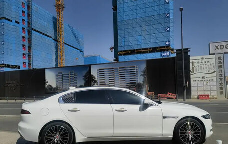 Jaguar XE I рестайлинг, 2020 год, 2 200 000 рублей, 9 фотография