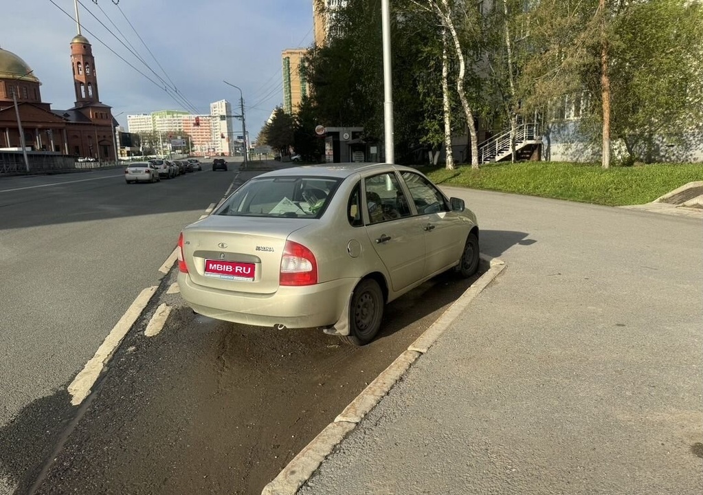 ВАЗ (LADA) Kalina I, 2011 год, 320 000 рублей, 1 фотография