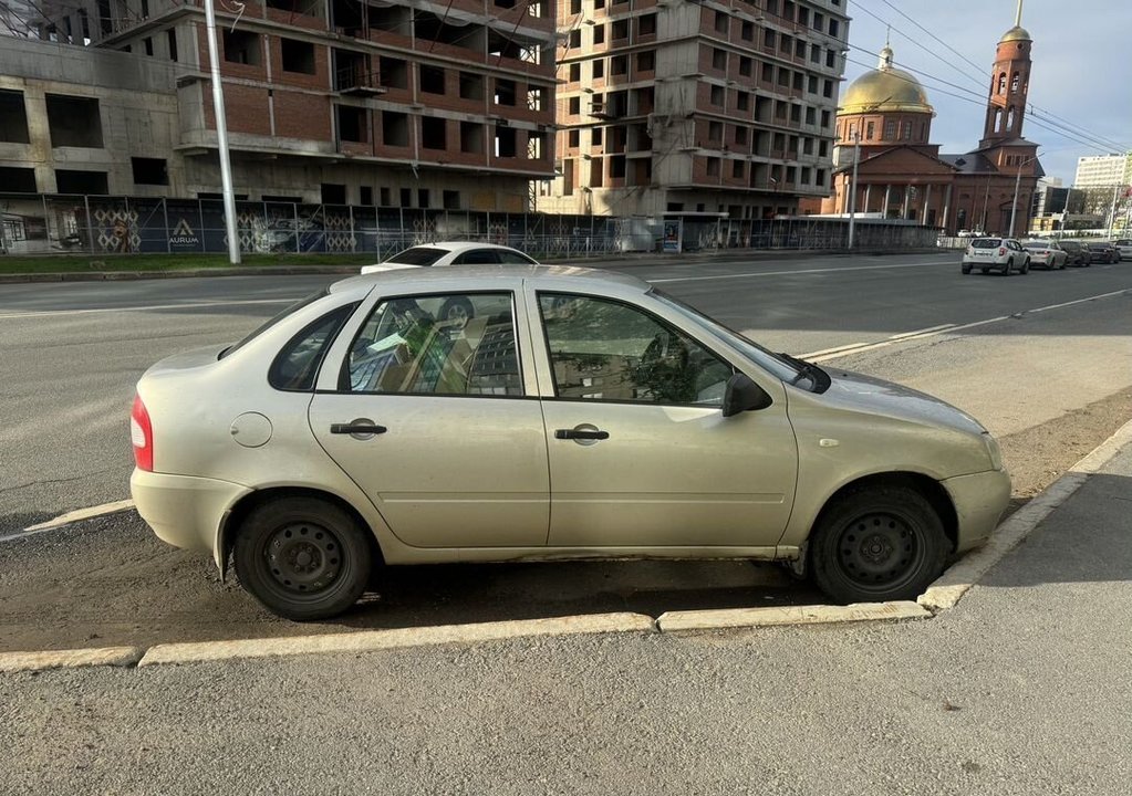 ВАЗ (LADA) Kalina I, 2011 год, 320 000 рублей, 2 фотография