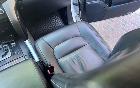 Toyota Land Cruiser 200, 2011 год, 3 550 000 рублей, 7 фотография