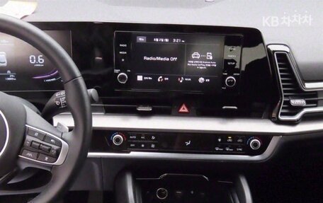 KIA Sportage IV рестайлинг, 2021 год, 2 059 000 рублей, 10 фотография