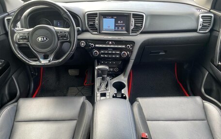 KIA Sportage IV рестайлинг, 2017 год, 1 890 000 рублей, 10 фотография