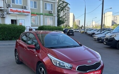 KIA cee'd III, 2012 год, 1 230 000 рублей, 2 фотография