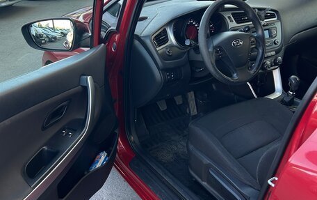 KIA cee'd III, 2012 год, 1 230 000 рублей, 24 фотография