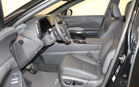 Lexus RX IV рестайлинг, 2024 год, 11 300 000 рублей, 9 фотография