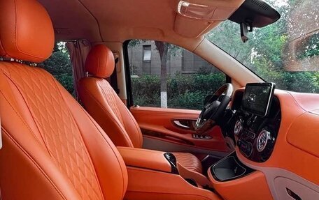 Mercedes-Benz Vito, 2021 год, 4 490 000 рублей, 9 фотография