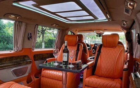 Mercedes-Benz Vito, 2021 год, 4 490 000 рублей, 24 фотография