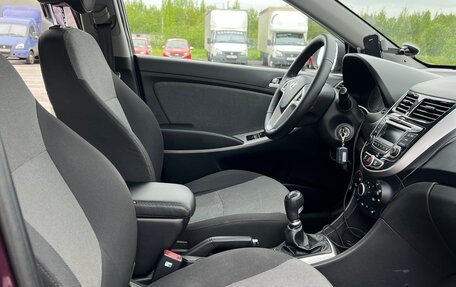Hyundai Solaris II рестайлинг, 2011 год, 690 000 рублей, 12 фотография