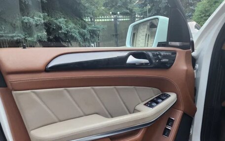 Mercedes-Benz GL-Класс, 2014 год, 3 100 000 рублей, 6 фотография