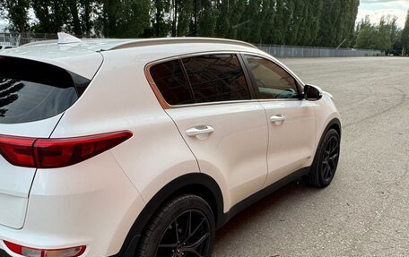 KIA Sportage IV рестайлинг, 2017 год, 1 950 000 рублей, 3 фотография