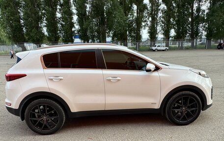 KIA Sportage IV рестайлинг, 2017 год, 1 950 000 рублей, 4 фотография