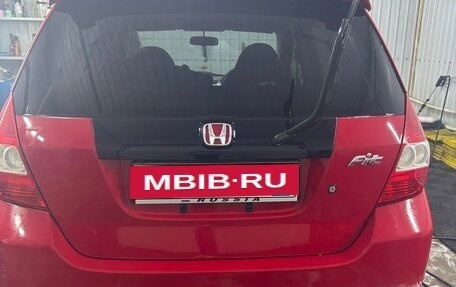 Honda Fit III, 2002 год, 400 000 рублей, 4 фотография