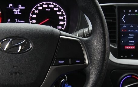 Hyundai Solaris II рестайлинг, 2017 год, 1 280 000 рублей, 15 фотография