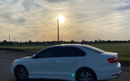 Volkswagen Jetta VI, 2013 год, 970 000 рублей, 6 фотография