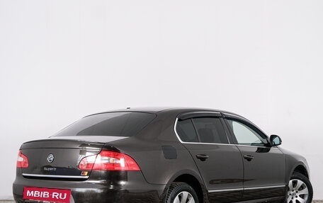 Skoda Superb III рестайлинг, 2012 год, 979 000 рублей, 6 фотография