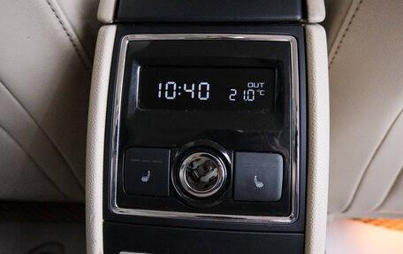 Skoda Superb III рестайлинг, 2012 год, 979 000 рублей, 18 фотография