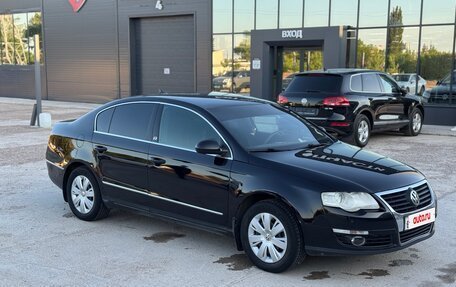 Volkswagen Passat B6, 2007 год, 619 000 рублей, 2 фотография