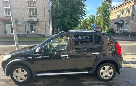 Renault Sandero I, 2012 год, 660 000 рублей, 2 фотография