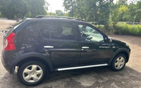 Renault Sandero I, 2012 год, 660 000 рублей, 3 фотография
