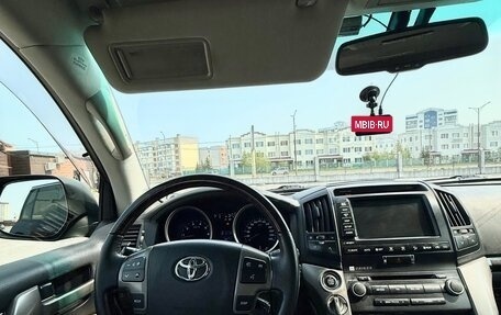 Toyota Land Cruiser 200, 2011 год, 3 900 000 рублей, 6 фотография