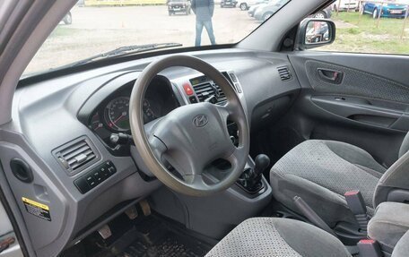 Hyundai Tucson III, 2004 год, 639 000 рублей, 19 фотография
