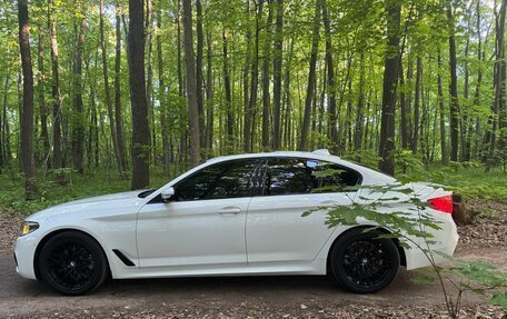 BMW 5 серия, 2018 год, 3 200 000 рублей, 4 фотография