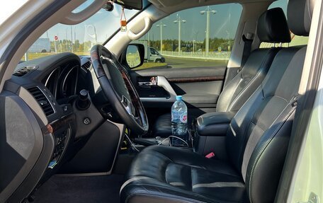 Toyota Land Cruiser 200, 2013 год, 5 900 000 рублей, 4 фотография