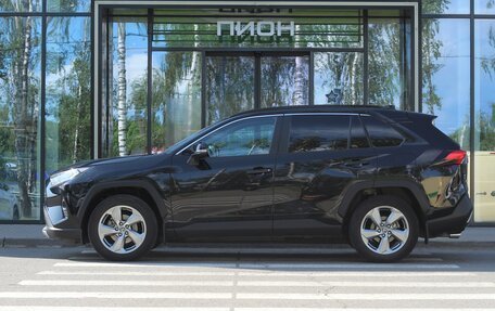 Toyota RAV4, 2021 год, 3 200 000 рублей, 2 фотография