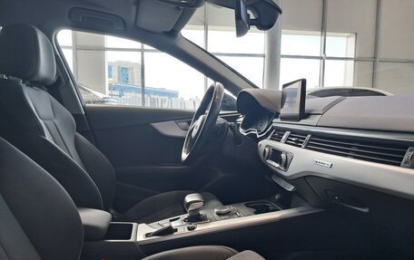 Audi A4, 2017 год, 2 645 000 рублей, 11 фотография