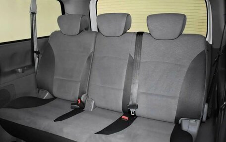 Hyundai H-1 II рестайлинг, 2017 год, 2 375 000 рублей, 13 фотография