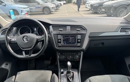 Volkswagen Tiguan II, 2017 год, 2 199 000 рублей, 7 фотография