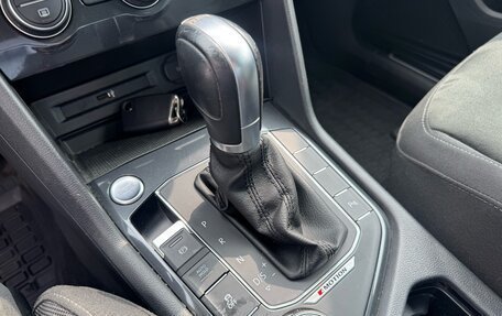 Volkswagen Tiguan II, 2017 год, 2 199 000 рублей, 13 фотография