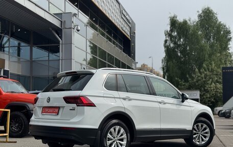 Volkswagen Tiguan II, 2017 год, 2 199 000 рублей, 4 фотография