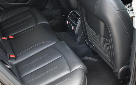 Audi A6, 2015 год, 1 850 000 рублей, 14 фотография