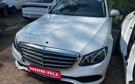 Mercedes-Benz E-Класс, 2020 год, 2 182 673 рублей, 2 фотография