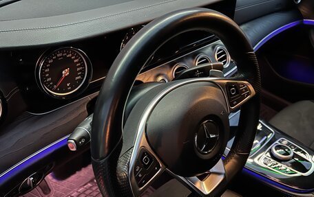Mercedes-Benz E-Класс, 2017 год, 14 фотография