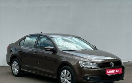 Volkswagen Jetta VI, 2013 год, 1 150 000 рублей, 3 фотография