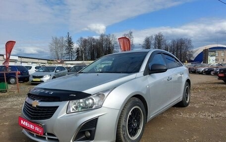 Chevrolet Cruze II, 2013 год, 749 000 рублей, 5 фотография