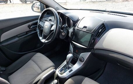 Chevrolet Cruze II, 2013 год, 749 000 рублей, 25 фотография