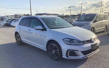Volkswagen Golf VII, 2018 год, 1 200 035 рублей, 3 фотография