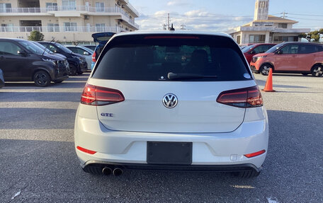 Volkswagen Golf VII, 2018 год, 1 200 035 рублей, 7 фотография