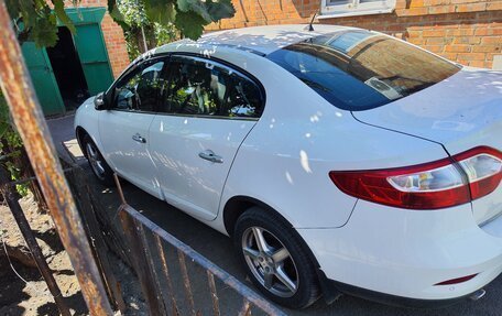 Renault Fluence I, 2010 год, 450 000 рублей, 2 фотография
