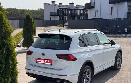 Volkswagen Tiguan II, 2018 год, 3 250 000 рублей, 3 фотография