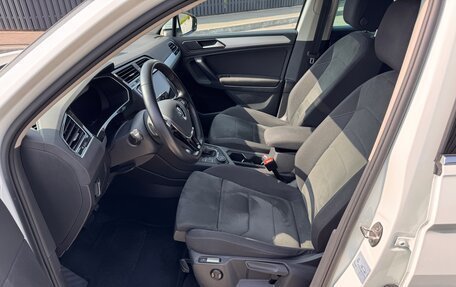 Volkswagen Tiguan II, 2018 год, 3 250 000 рублей, 9 фотография